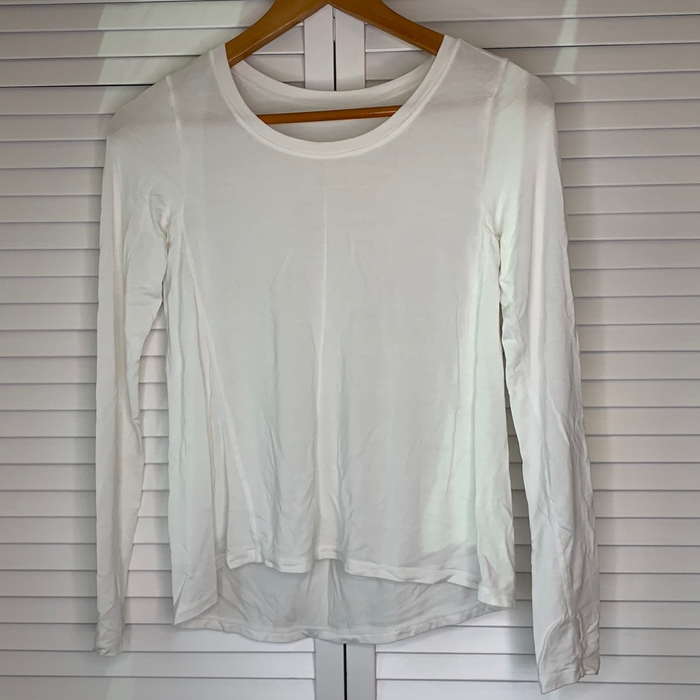 ZYIA ACTIVE White Heavenly Long Sleeve